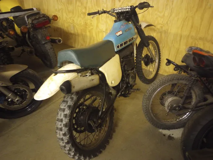 The Greasy Goat Garage 1