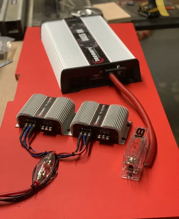 Loud N’uff Car Audio 6