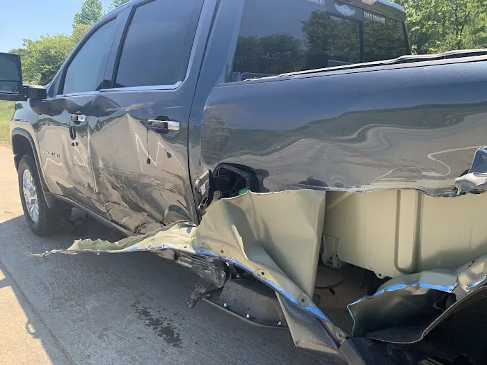 Carolina Collision & Frame Service 4