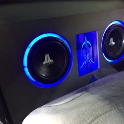 Freeman's Car Stereo ico