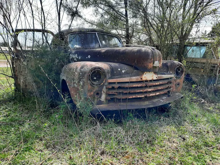 L & L Auto Salvage 9