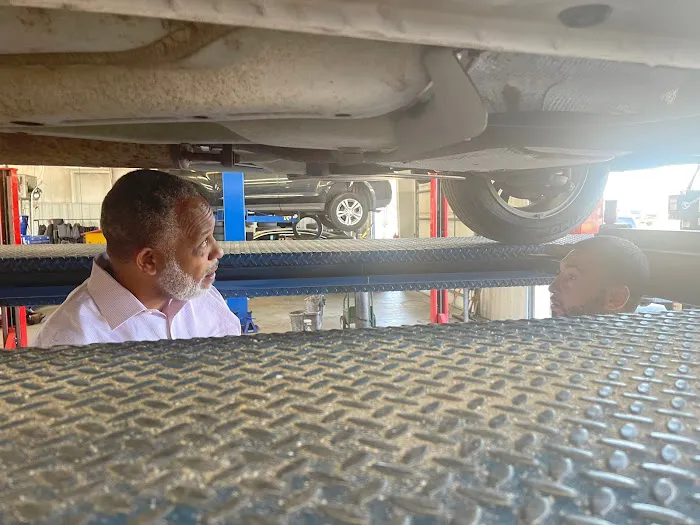 Carlson Chevrolet Service 2
