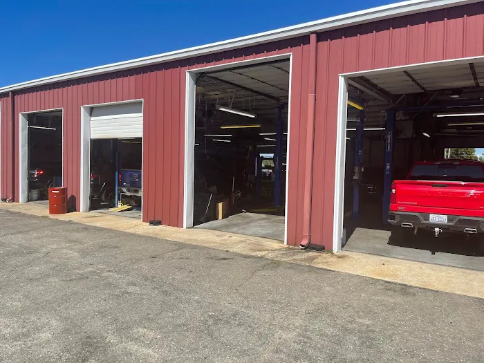Carlson Chevrolet Service 8