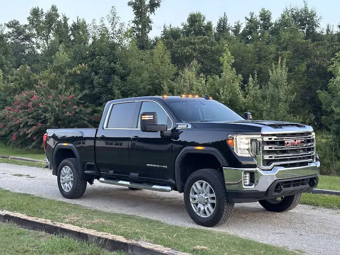 Luxurius Auto Boutique, LLC 7