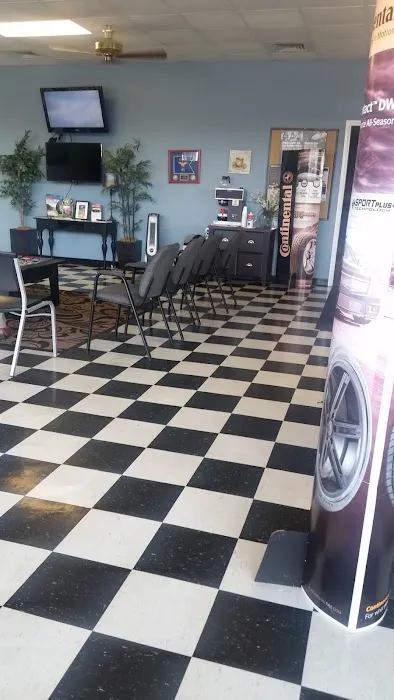 Ed's Automotive on Owen - a Main Street Auto shop 6