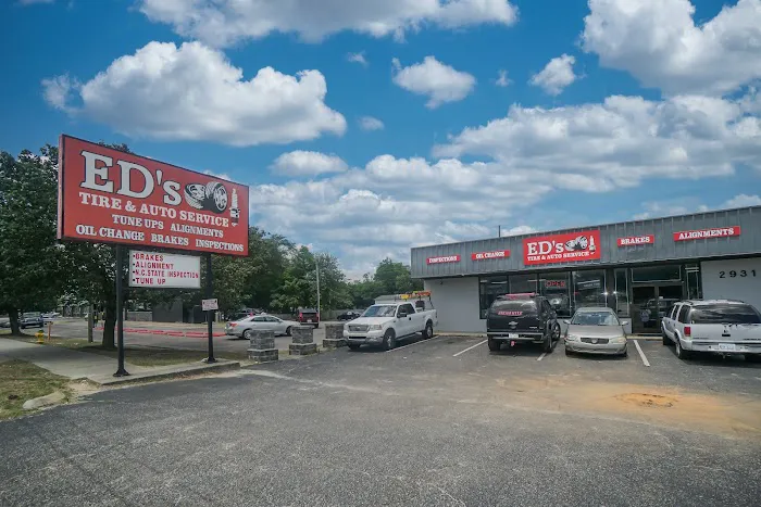 Ed's Automotive on Owen - a Main Street Auto shop 0