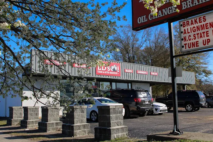 Ed's Automotive on Owen - a Main Street Auto shop 8