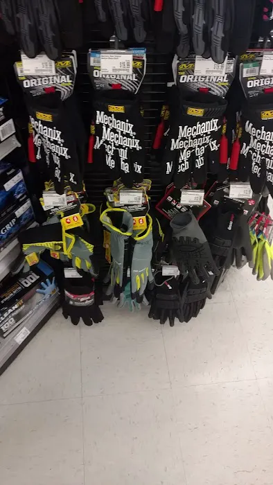 AutoZone Auto Parts 1