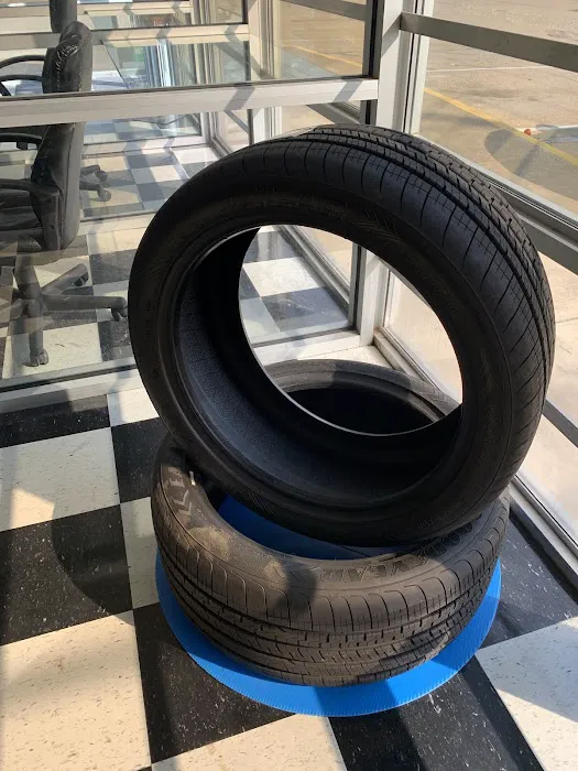 Black's Tire & Auto Service 4