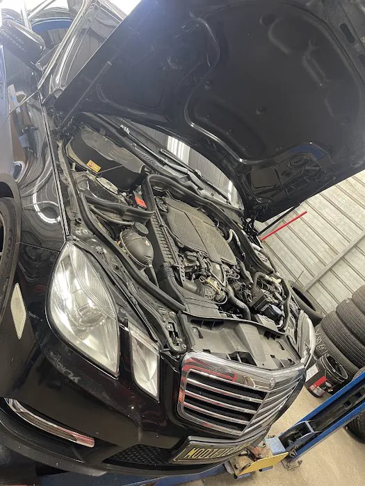 Modified-Benz | Automotive Repair & Maintenance 2
