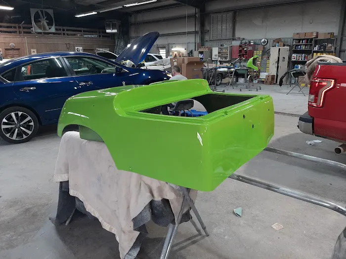 Andrews & Smith Paint & Body 3
