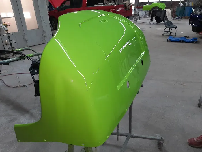 Andrews & Smith Paint & Body 2