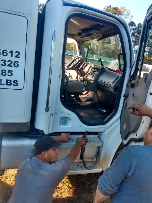 Salmex Auto Repair 0