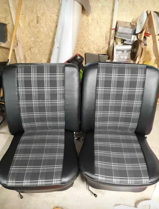 Jett’s auto & marine upholstery 9