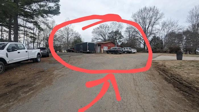 RW AUTO AND TRAILER REPAIR 2