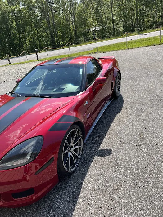 GunnerZ Auto Body and Paint 1