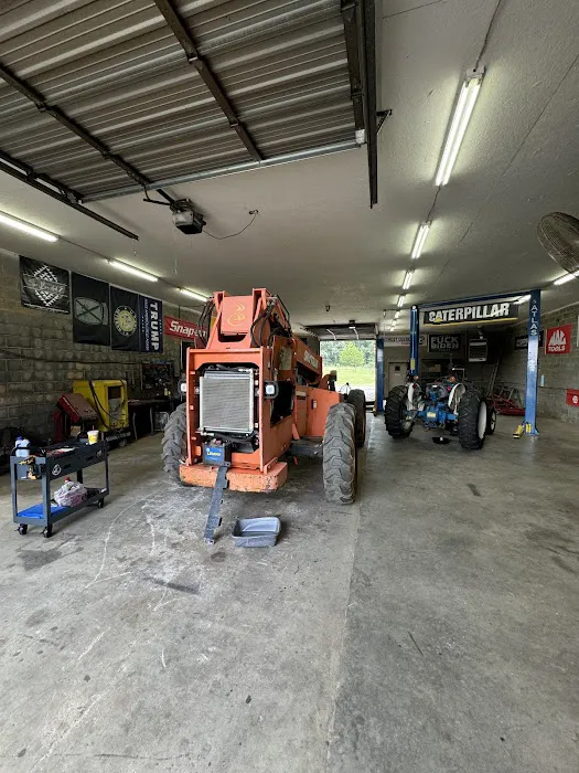 CW Equipment & Diesel Service 4