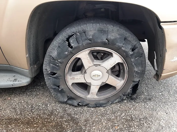 Express Oil Change & Tire Engineers 7