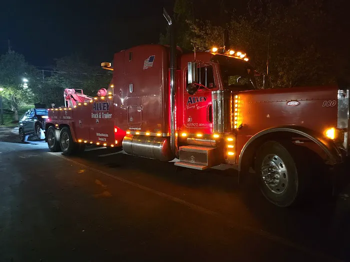 412 Premier Truck and Trailer Repair 2