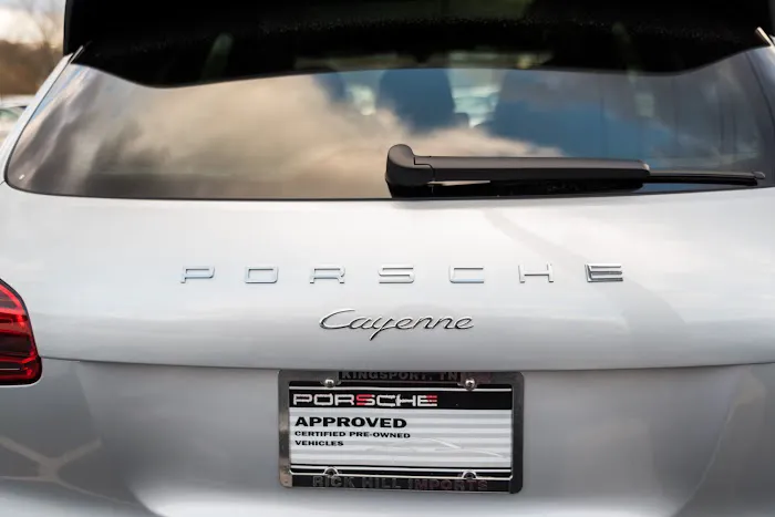Rick Hill Porsche Service Center 3