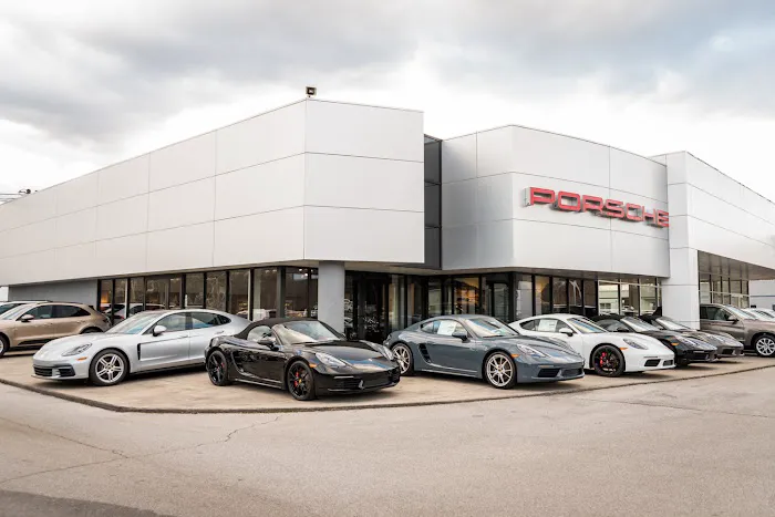 Rick Hill Porsche Service Center 6