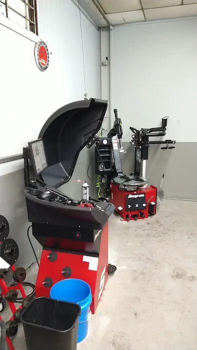 Tim’s Autoworks 0
