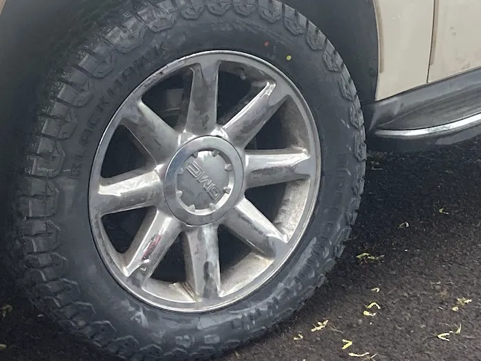 CJ's Tire & Automotive 4