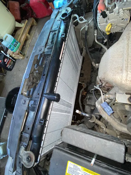Cuce' Auto Repair 7