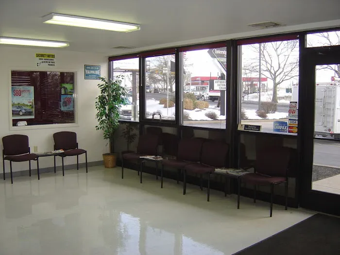 Interstate Service Center - Colmar 1
