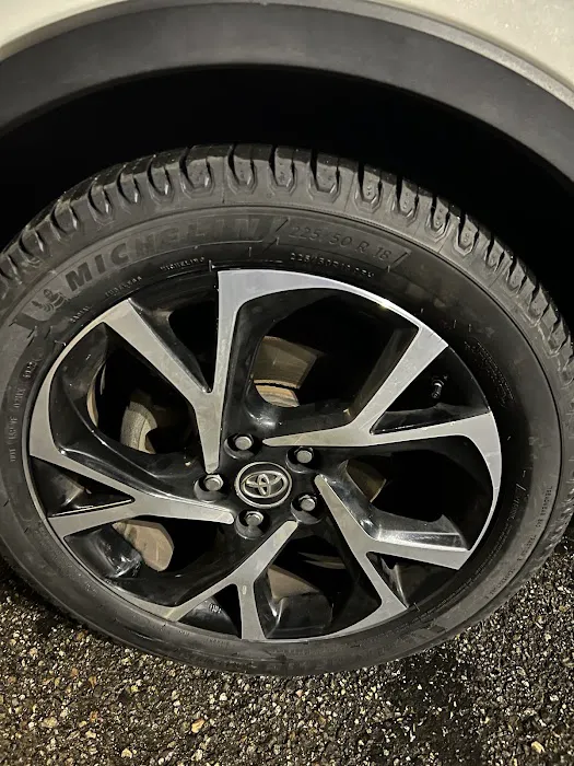 Tire Center 2