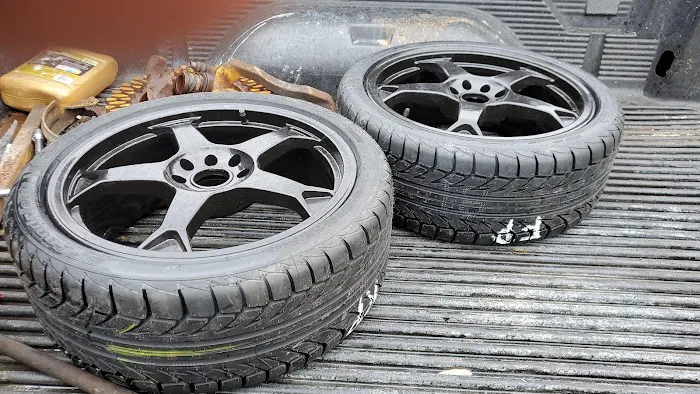 J & L Tire Shop 2