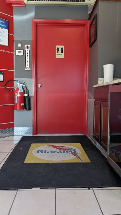 CARSTAR Scola's Collision Center 6