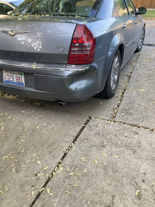 CARSTAR Scola's Collision Center 7