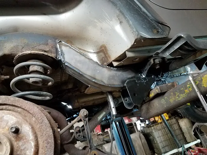 J & F Auto Rebuilders 1