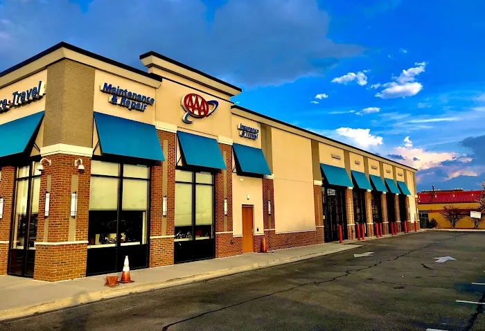 AAA North Riverside Car Care Plus 7