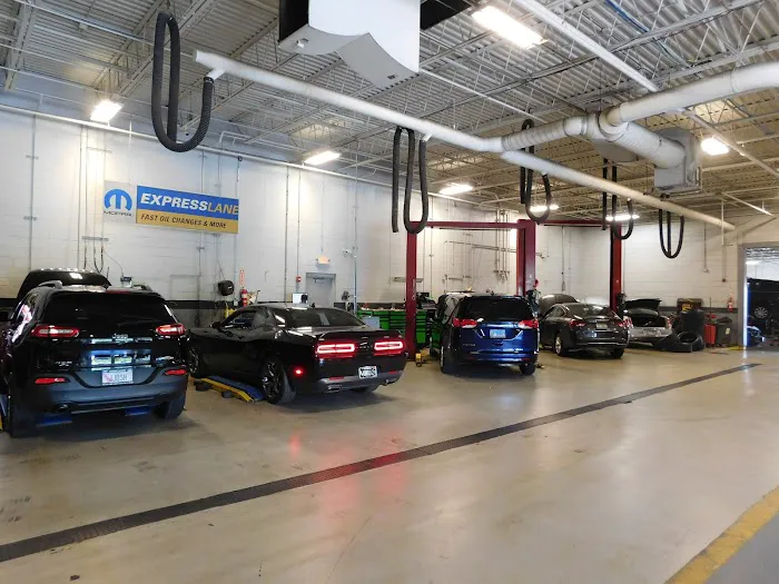 Hawk Chrysler Dodge Jeep Ram Service Department 7