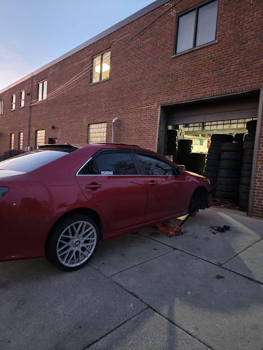 Alex Tire Shop 2
