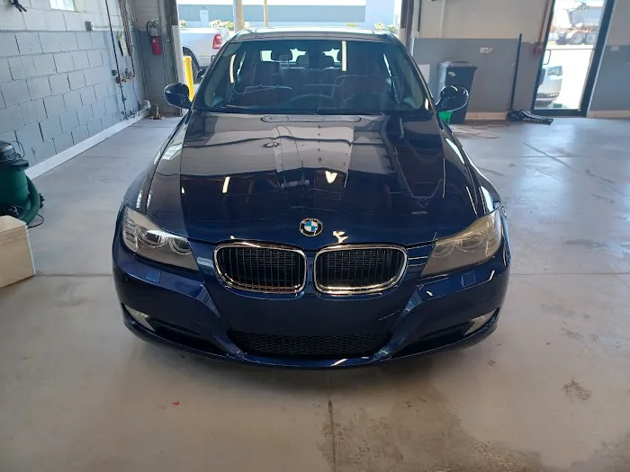 Perillo Collision Center II 8