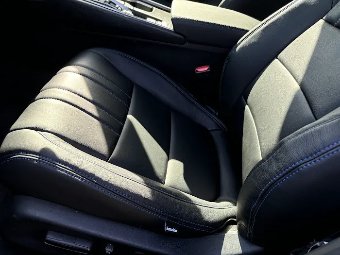 Ian's Auto Interiors, Inc . 0