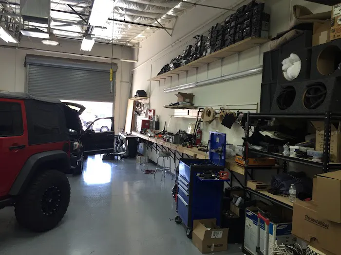 Dealer Kustomz Direct 4