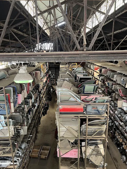 Westwood Auto & Truck Parts 0