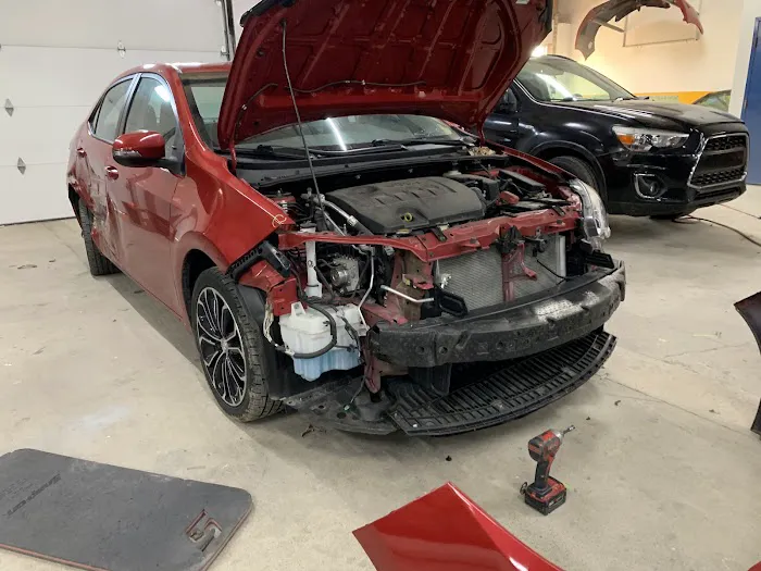 M Work Auto Body Toledo 1