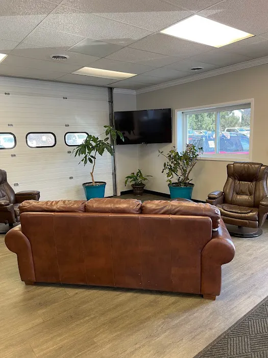 Warren Midtown Motors Service 6