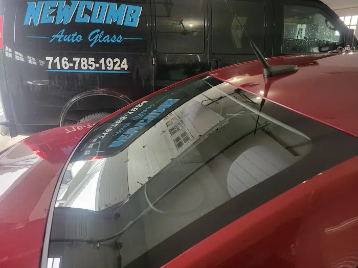 Newcomb Auto Glass LLC 8
