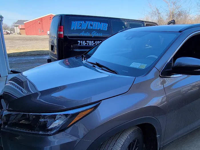 Newcomb Auto Glass LLC 4