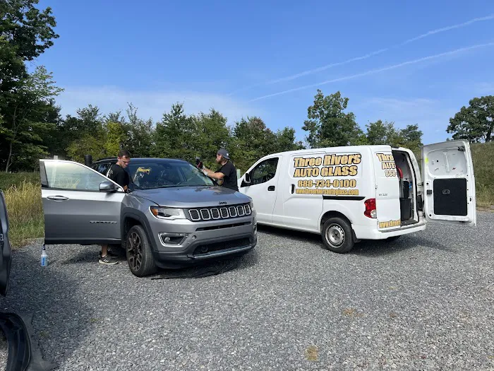 Three Rivers Auto Glass 1