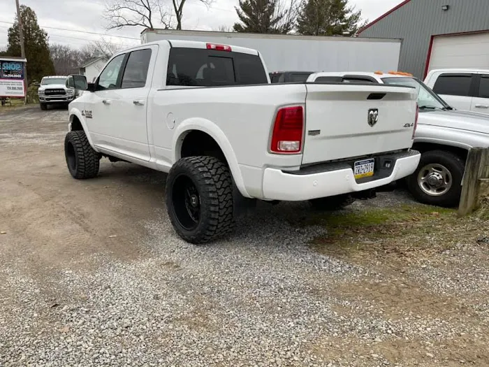 Wheel and Tire Shop 4
