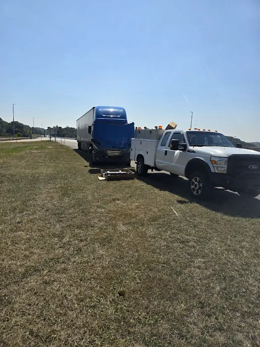 Coleman's Heavy Truck Road Service 0