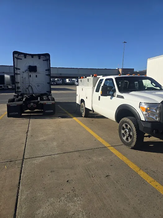 Coleman's Heavy Truck Road Service 1