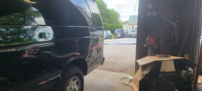 Jr,s Garage and repair shop 2